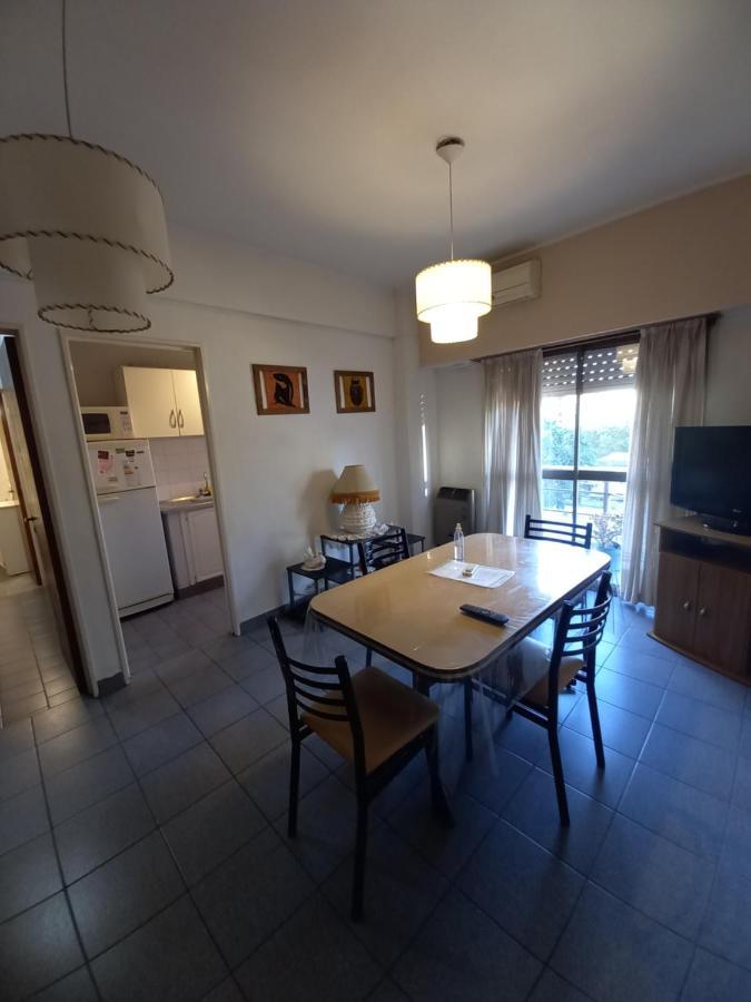 Temporario La Plata Centro Balcon Al Frente公寓 外观 照片
